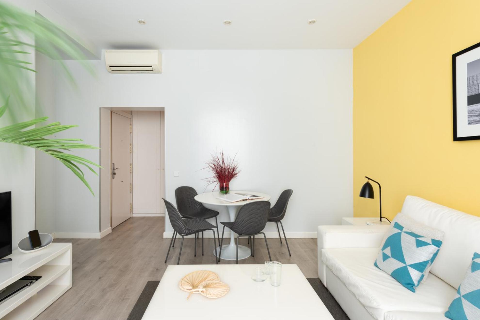 Carretas Apartments Madri Exterior foto
